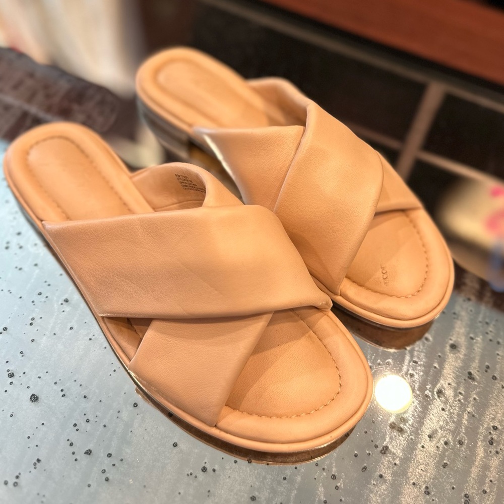 JCrew Menorca Padded Cross Strap Flat Sandals - Size 7.5 - Pampered Pink